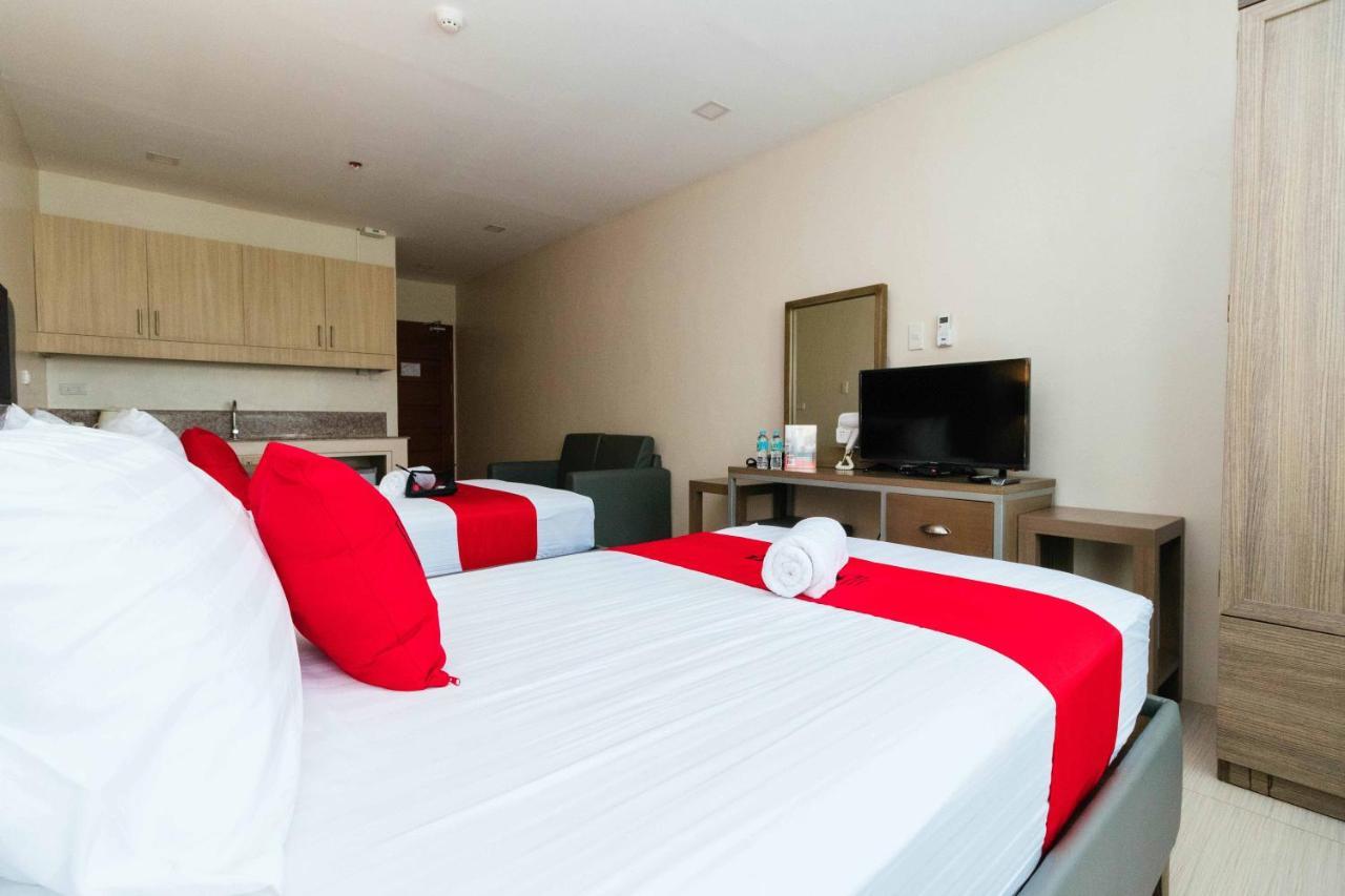 Reddoorz Premium @ Sampaloc Makati Hotell Makati City Exteriör bild