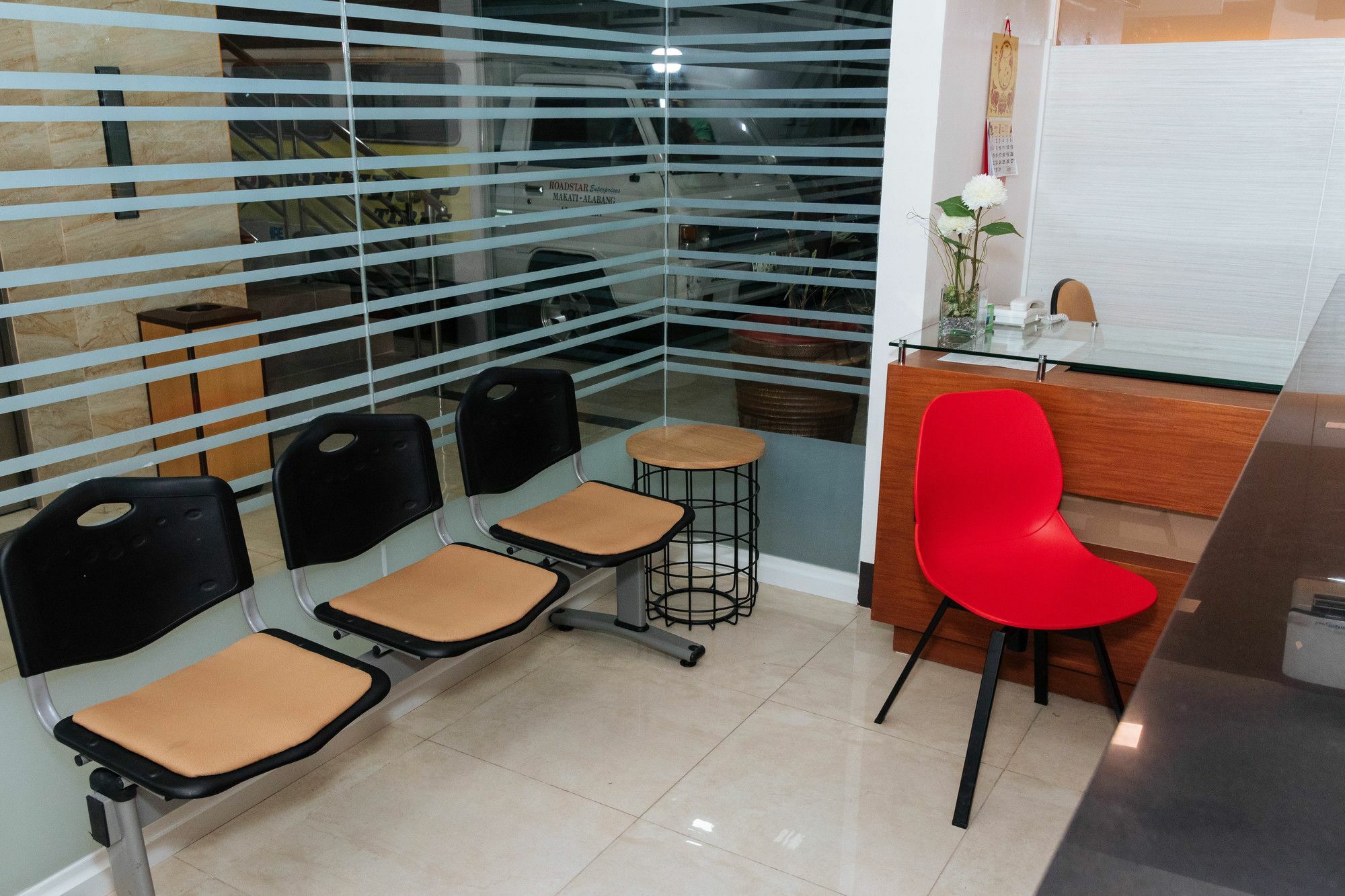 Reddoorz Premium @ Sampaloc Makati Hotell Makati City Exteriör bild